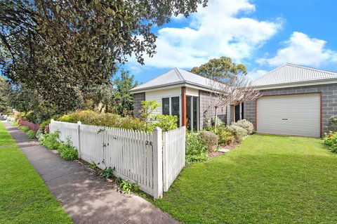 Wishart Retreat - Darwin Holiday 2