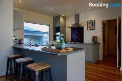 Lumeah - Darwin Holiday 0