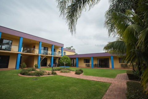 By The Sea 3 - Darwin Holiday 0