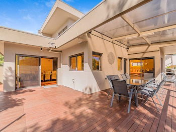 Broadwater By The Beach - With Heated Outdoor Spa - Darwin Holiday 2