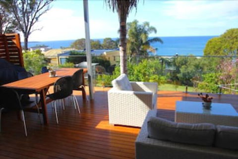 Pambula Family Beach House - Darwin Holiday 6