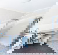 Merimbula Lakeview Hotel - Darwin Holiday