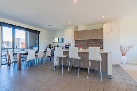 Five Shell - Darwin Holiday 1