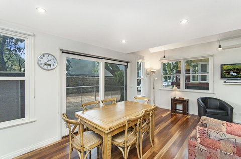 JOHANSSONS PERCH COTTAGE - Darwin Holiday 6