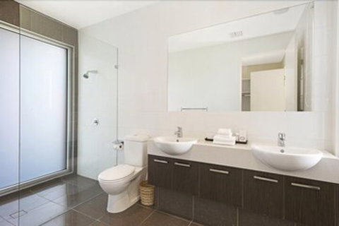 Jolong Park Clubhouse - Darwin Holiday 4