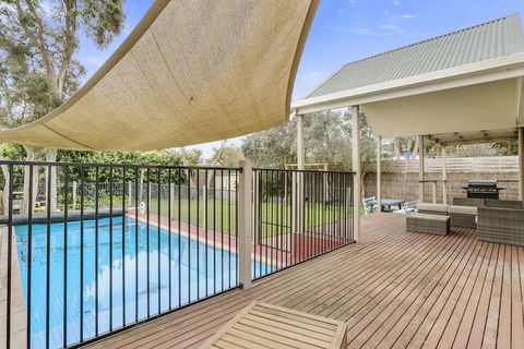 Fern Beach House - Darwin Holiday 6