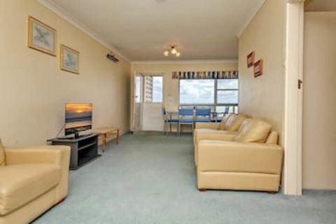 Quarterdeck Unit 4 / 12 Magnus Street - Darwin Holiday 0