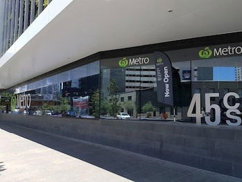 Melbourne Southbank Platinum Tower Apartment - Darwin Holiday 0