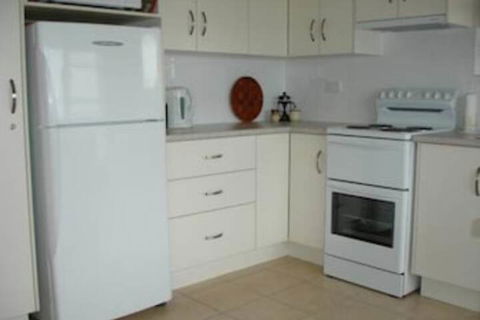 Quarterdeck, Unit 1/ 12 Magnus Street - Darwin Holiday 3