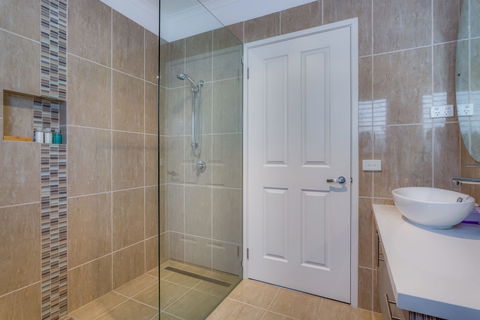 Cute Cottage On Cain - Darwin Holiday 0