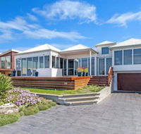 The Nushak - Darwin Holiday