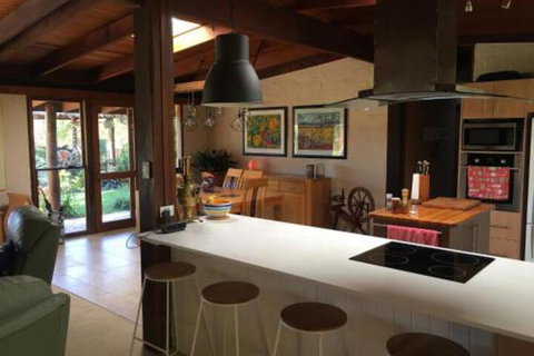 Hinterland Hideaway - Darwin Holiday 2