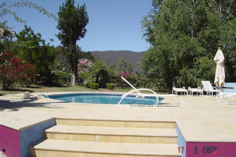 Riverhouse At Howqua Dale - Darwin Holiday 2