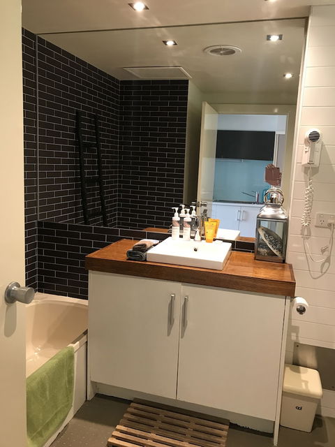 Lorne World - Darwin Holiday 1