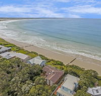 Waters Edge - Darwin Holiday