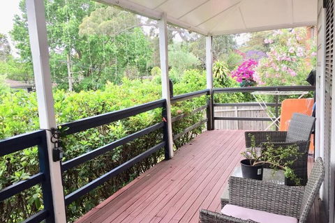 Comfy & Big Blue Cottage - Darwin Holiday 2