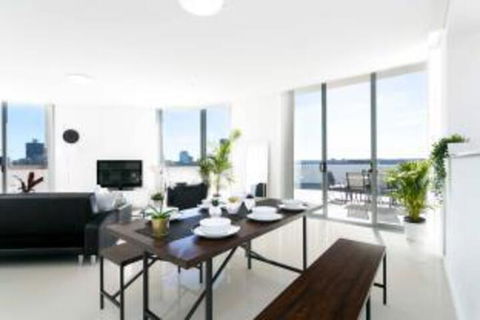 Palatial Penthouse Apartment Phenomenal Views - Darwin Holiday 4