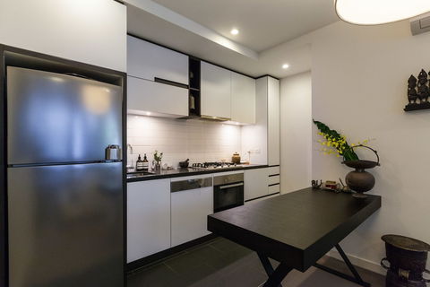MATILDA, 1BDR South Yarra Apartment - Darwin Holiday 1