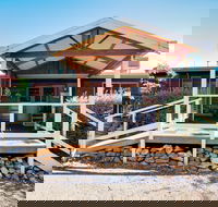 Tegwan's Nest - Darwin Holiday