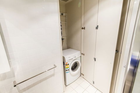 WESLEY, 2BDR Carlton Apartment - Darwin Holiday 0
