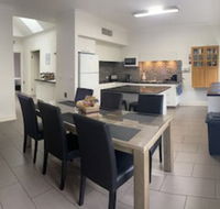 Austral Place 88 via Merri River - Darwin Holiday