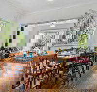 Ambrose Cottage Front Apt - Darwin Holiday