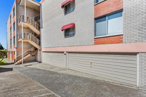 2 BEDROOM APARTMENT LAMAN LODGE UNIT 2 - Darwin Holiday 5