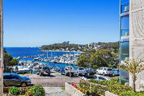 2 BEDROOM APARTMENT LAMAN LODGE UNIT 2 - Darwin Holiday 1