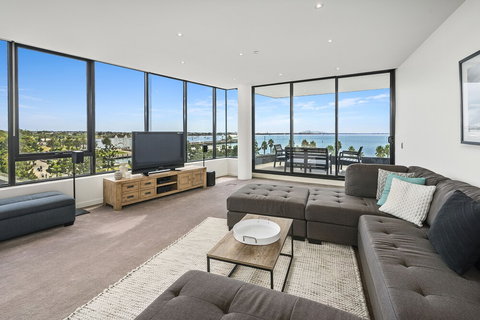 Edgewater Penthouse - Darwin Holiday 6