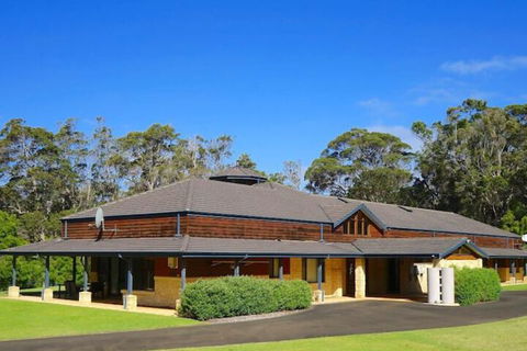 Harmony Forest Accommodation & Vineyard - Darwin Holiday 2