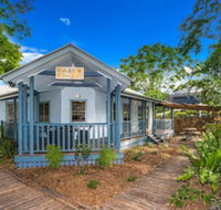 Barefoot Lane - Darwin Holiday