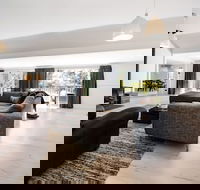 Cornish Hill House - Darwin Holiday