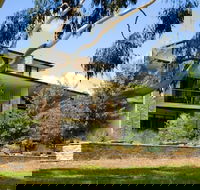 Lake Daylesford Lodge 4 - Darwin Holiday