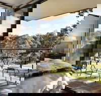 Lake Daylesford Lodge 6 - Darwin Holiday