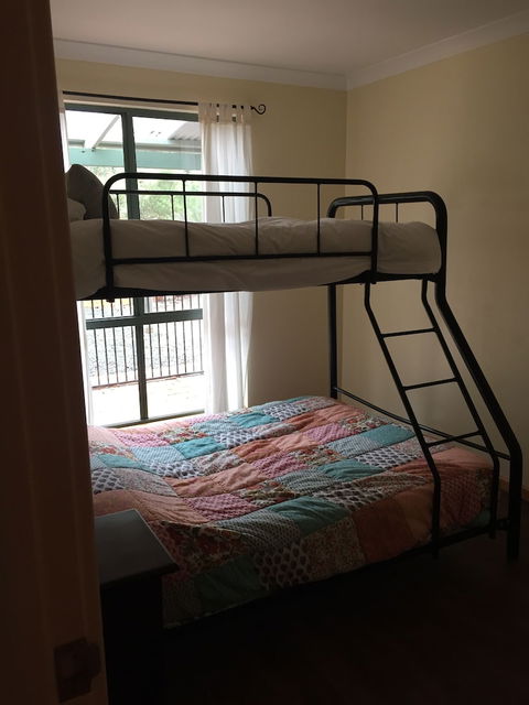 Silversprings Cottages - Darwin Holiday 4