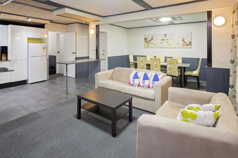 Kirwan 39 - Darwin Holiday 1