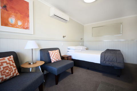 NRMA Bathurst Panorama Holiday Park - Darwin Holiday 4