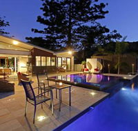 Barefoot at Broken - Darwin Holiday