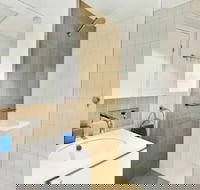 Premier Stays Melbourne - Darwin Holiday