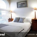 Province - Darwin Holiday 0