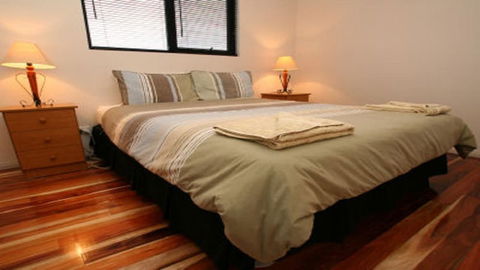 Glenaire Apartments At Meredith - Darwin Holiday 2
