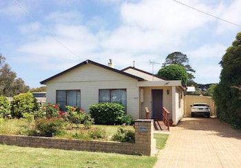 Nautique Beach House - Darwin Holiday 2