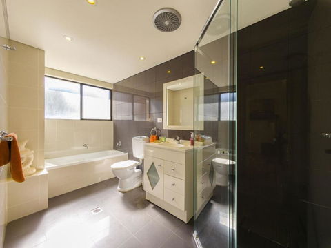 Ash Sienna 2 / 49 Ash Street Terrigal - Darwin Holiday 5