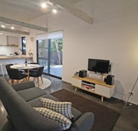 Hildonk - Darwin Holiday