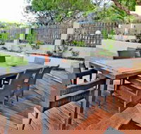 Stones Throw - Darwin Holiday