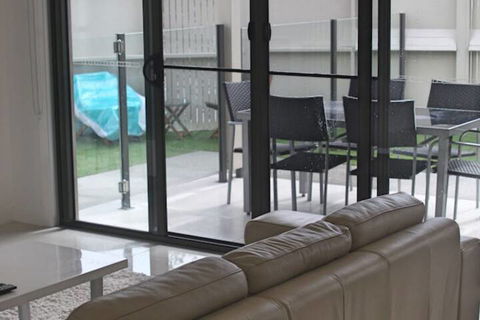 Holiday With A View Lowry Street - Darwin Holiday 5