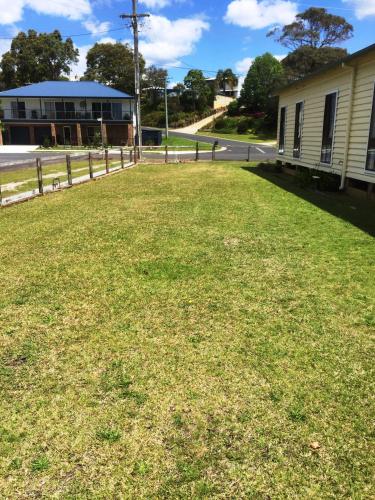 Flat 2 42 McMillan Rd - Darwin Holiday 3