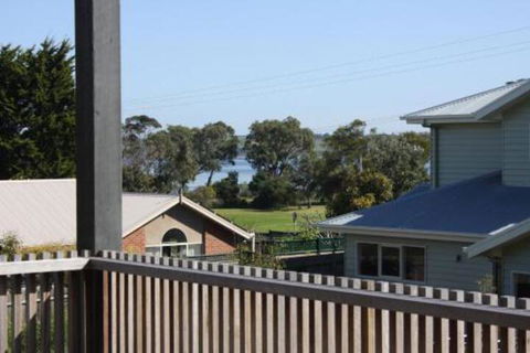 Swan Sea - Darwin Holiday 6