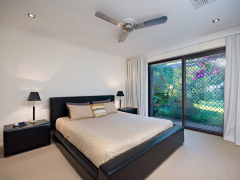 Sea Pearl 10 Corlette Point Road - Darwin Holiday 0