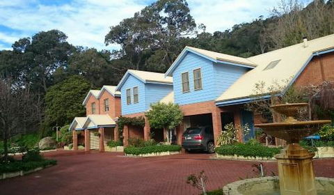 Beachside Apartment - Darwin Holiday 2